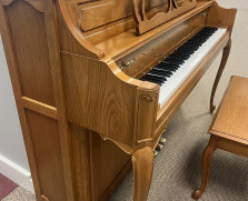 Yamaha Country Manor console piano